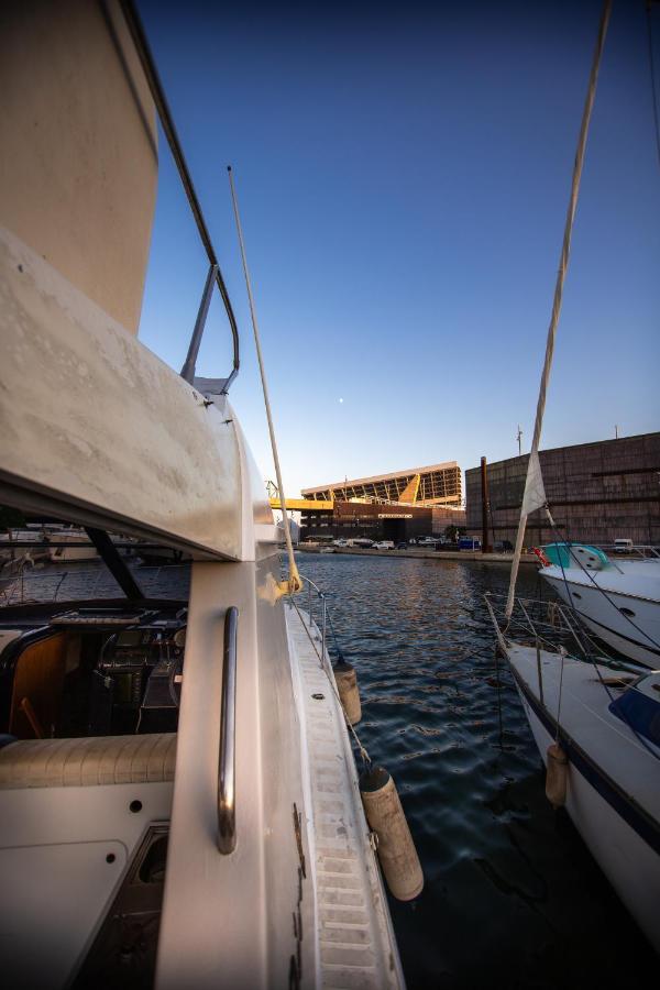 Hotel Magno II Boat Sant Adrià de Besòs Exterior foto