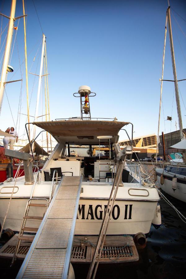 Hotel Magno II Boat Sant Adrià de Besòs Exterior foto