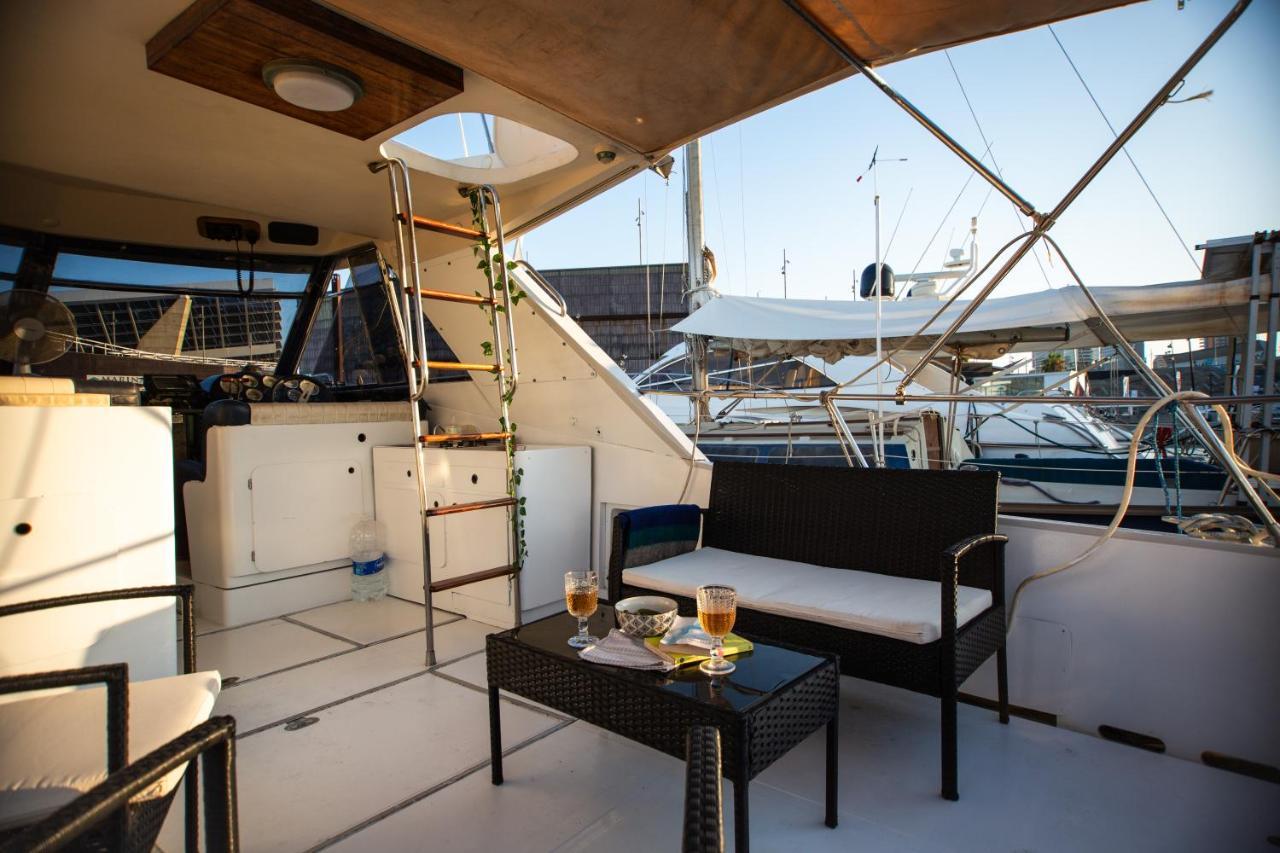 Hotel Magno II Boat Sant Adrià de Besòs Exterior foto